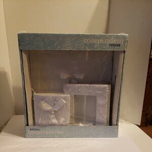 Bridal Book  SCRAPBOOK ALBUM PHOTO WHITE PHOTOGRAPH PICTURE New